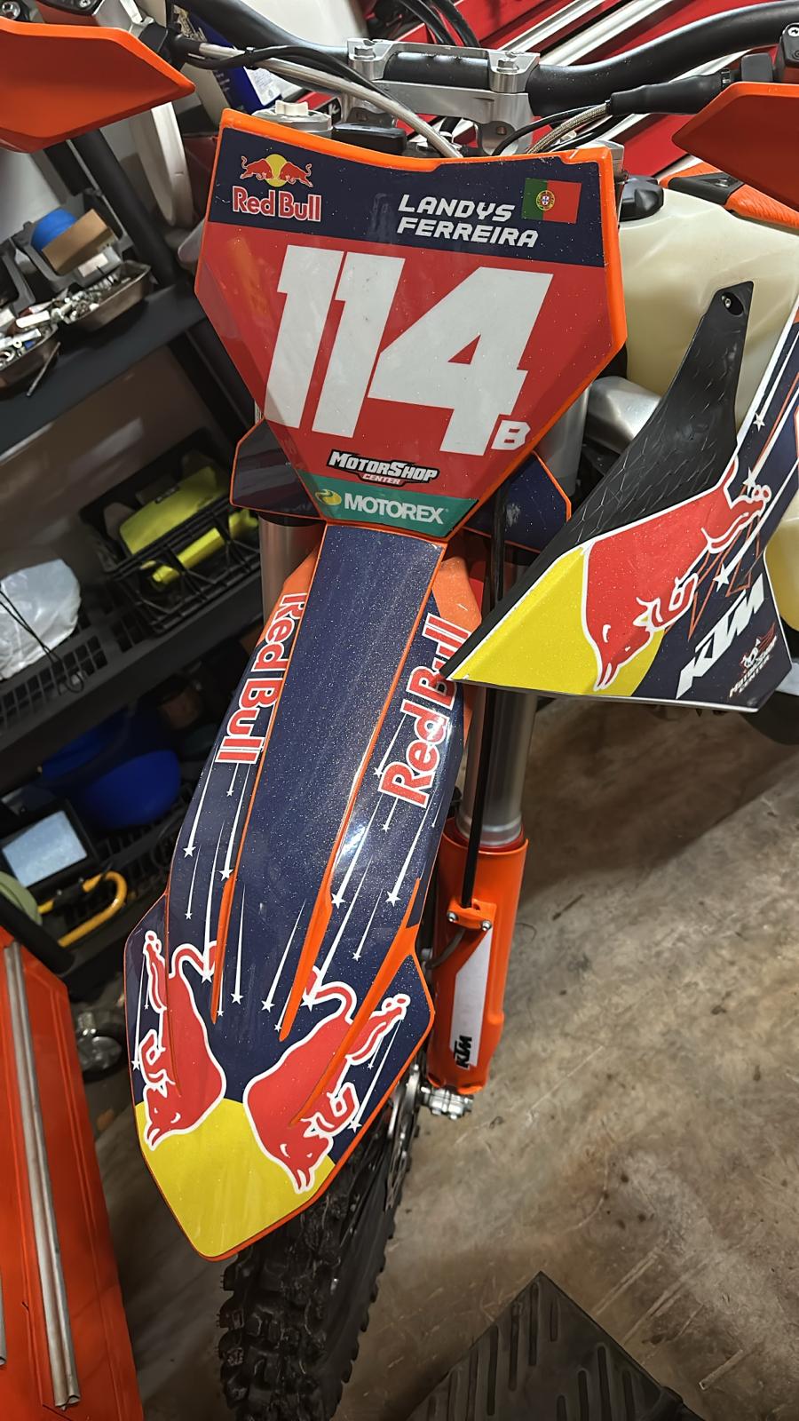 TITLO/ MODELO SX-F 450cc / year 2023